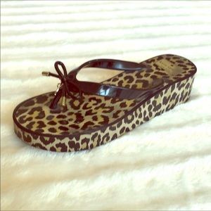 Kate Spade black and leopard flip flops